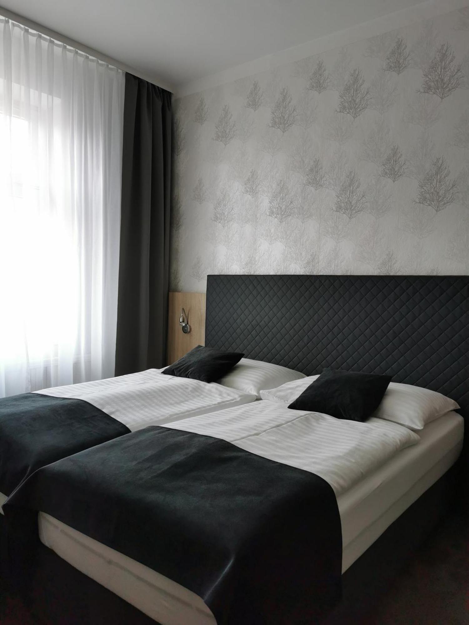 Penzion Ema B&B Prostějov Quarto foto