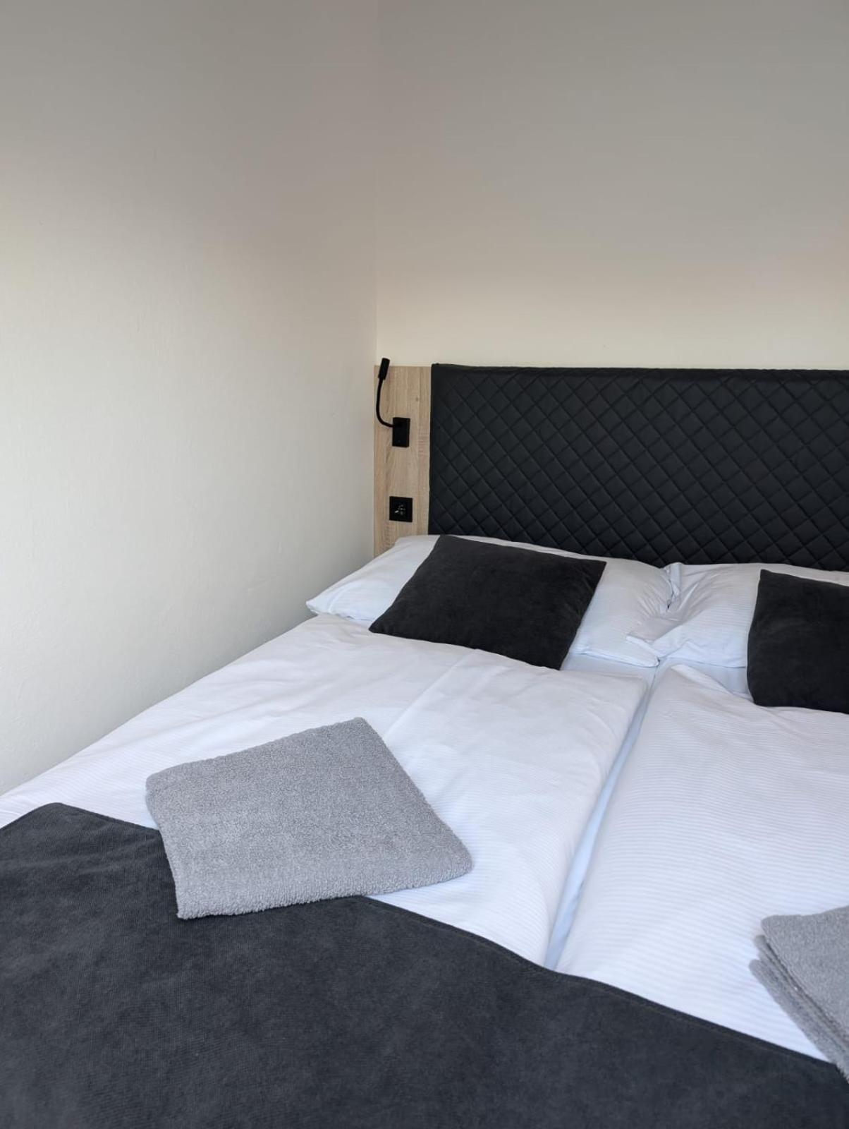 Penzion Ema B&B Prostějov Quarto foto
