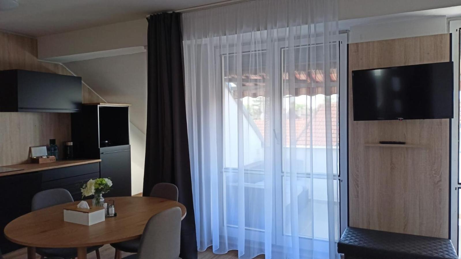 Penzion Ema B&B Prostějov Quarto foto